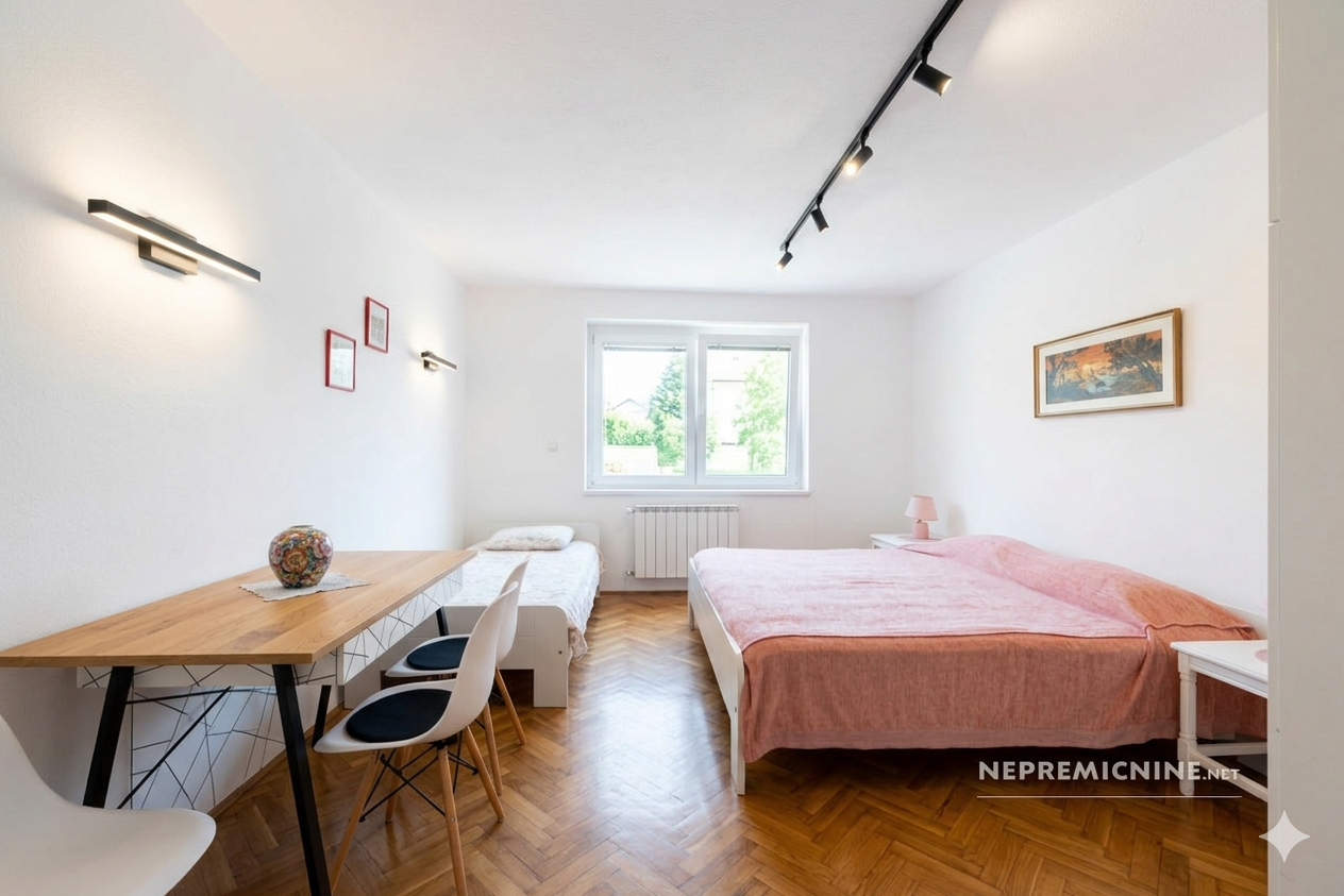 Sunny Side Apartments — Bedroom