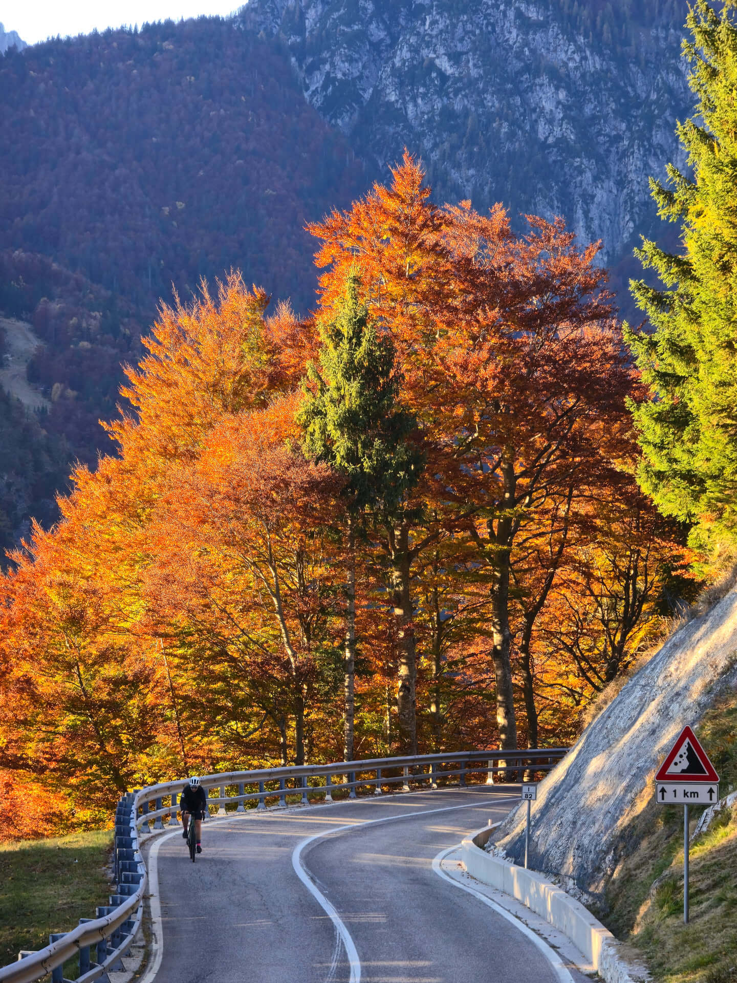 Bovec – Predil Pass – Sella Nevea – Montasio Plateau – Bovec Image 4